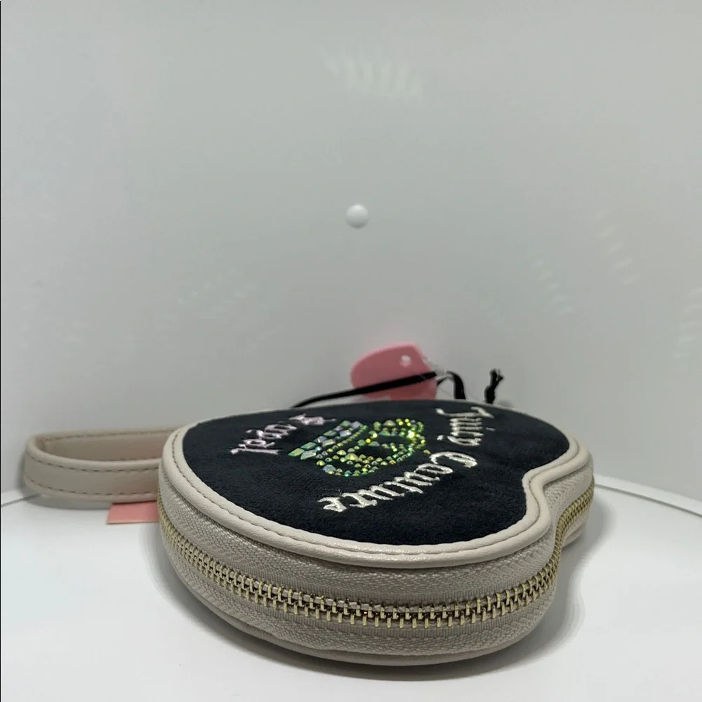 Juicy Couture Juicy Kingdom Heart Crown Royal Rhinestones Zip Wristlet
